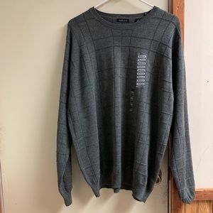Men’s brand new grey sweater